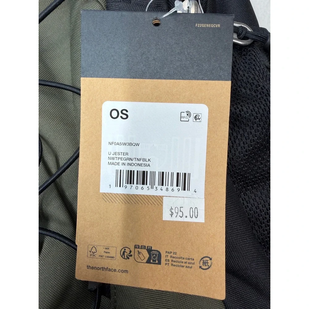 The North Face Jester Backpack Green Black Laptop Sleeve School Travel New NWT